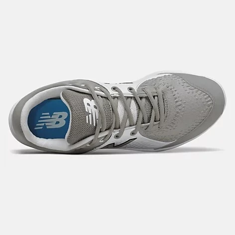 New Balance – Grey/White Low-Cut L3000v5 Metal Spikes (L3000TG5) 4 New Balance – Grey/White Low-Cut L3000v5 Metal Spikes (L3000TG5) - Image 2