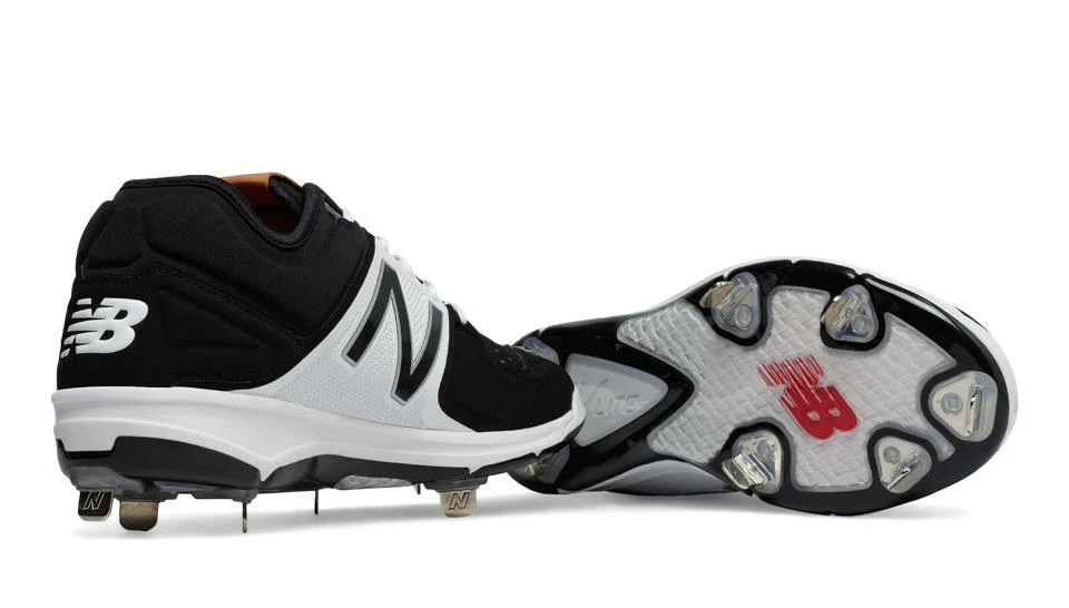 New Balance β Black/White Low-Cut 3000v3 Metal Spikes (L3000BK3) 5 New Balance β Black/White Low-Cut 3000v3 Metal Spikes (L3000BK3) - Image 3