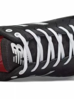 New Balance 4040v5 Metal Spikes – Black/White (L4040BK5) -Baseballism shop products l4040bk5 3 1