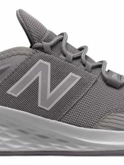New Balance – Grey/White Fresh Foam Roav Men’s Shoe (MROAVLG)