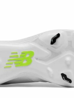 New Balance – White/White Women’s Fastpitch Spikes (SMFUSEW1) 9 New Balance – White/White Women’s Fastpitch Spikes (SMFUSEW1) -Baseballism shop products smfusew1 4